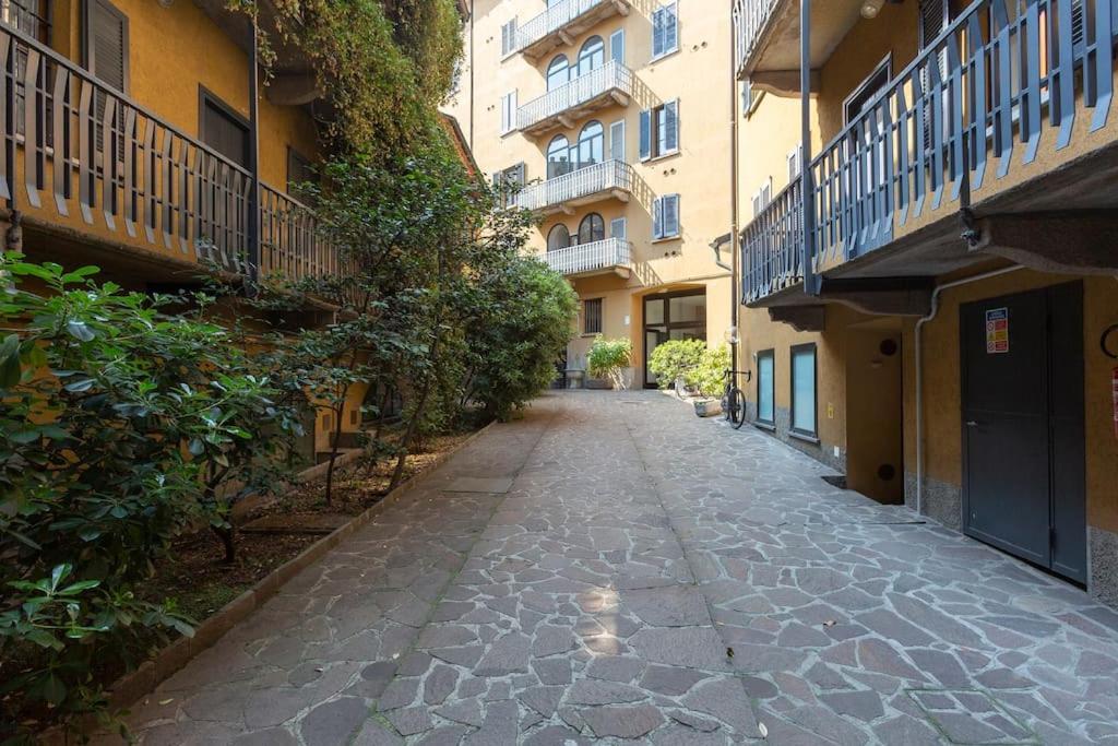 My Charming Apartments Ai Navigli-Vigevano Suite Milán Exterior foto